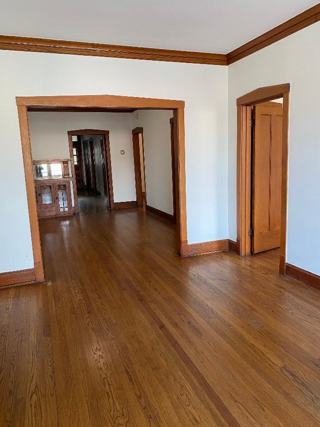 3705 W Diversey Ave – photo 2