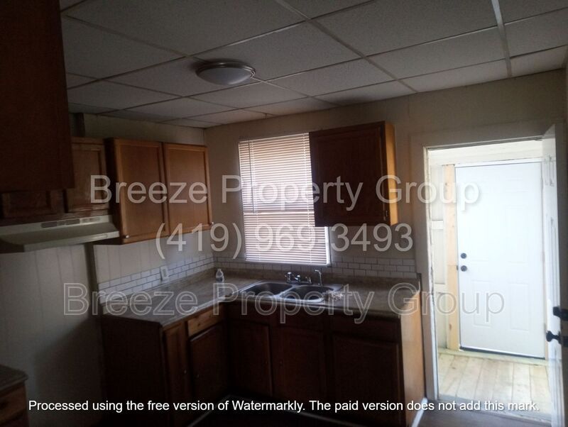 244 Knower St – photo 4