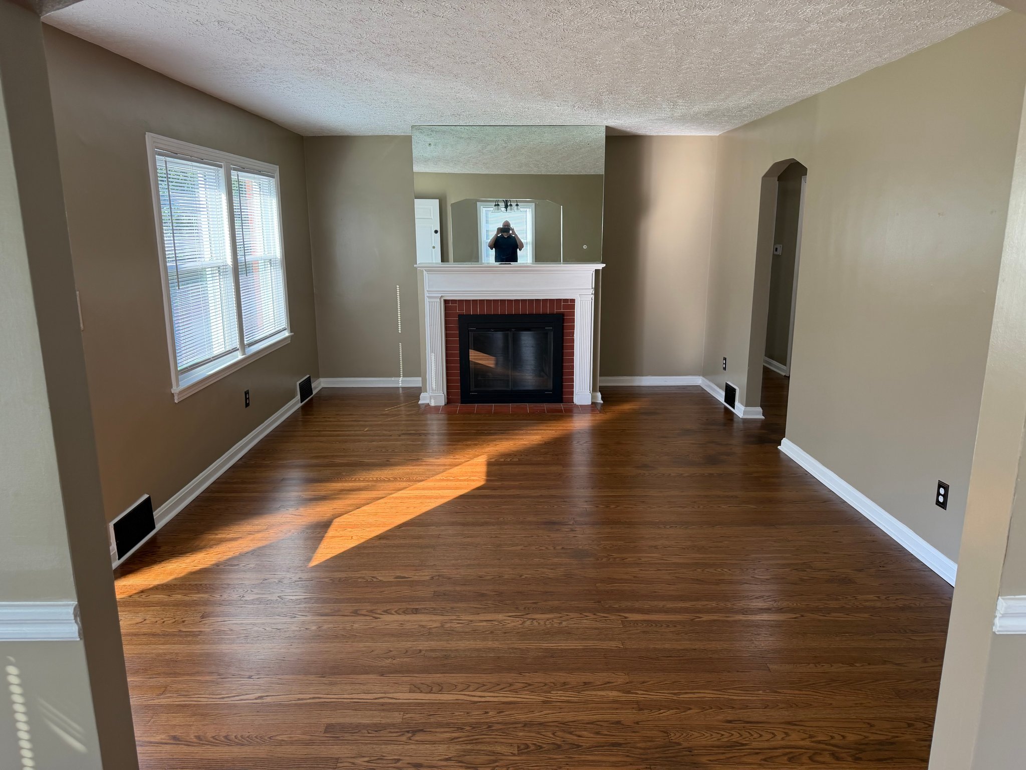 8508 Perry Rd – photo 3