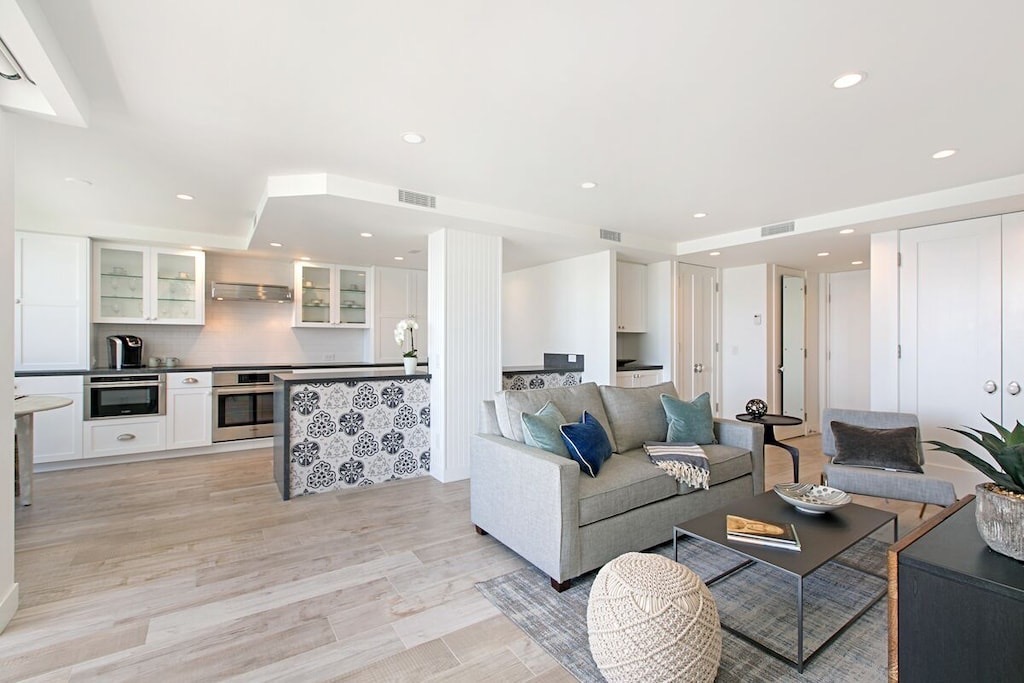 1720 Avenida Del Mundo unit 1207 – photo 4