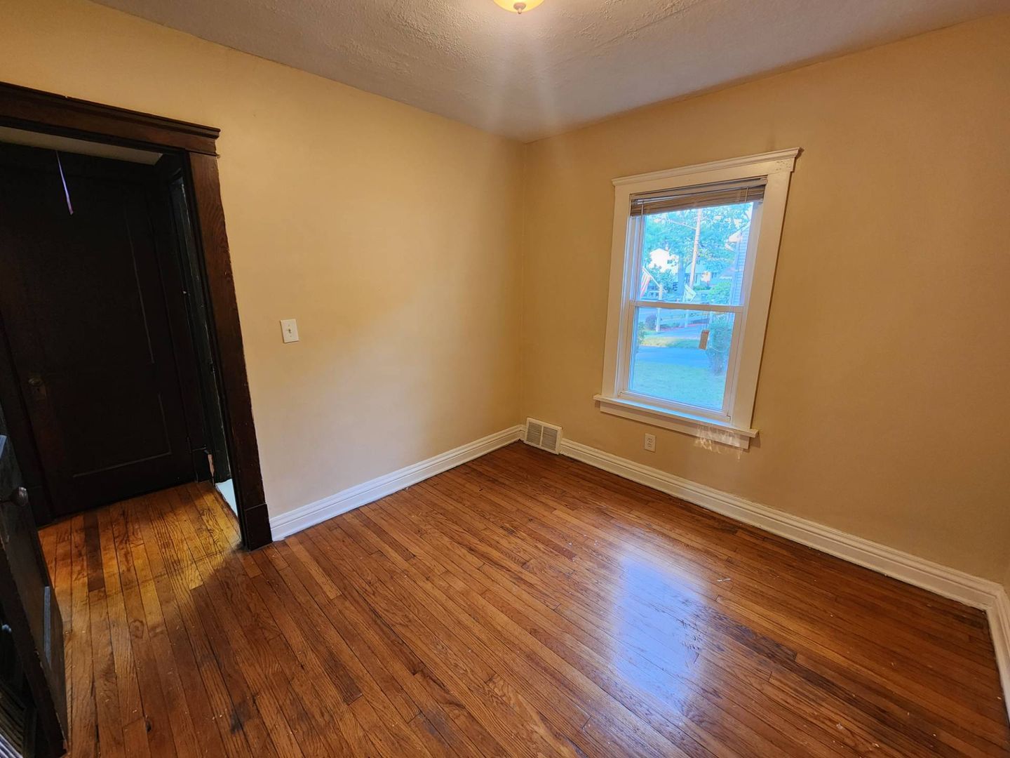 106 W Grace St unit 106 W Grace St - Down Unit – photo 5