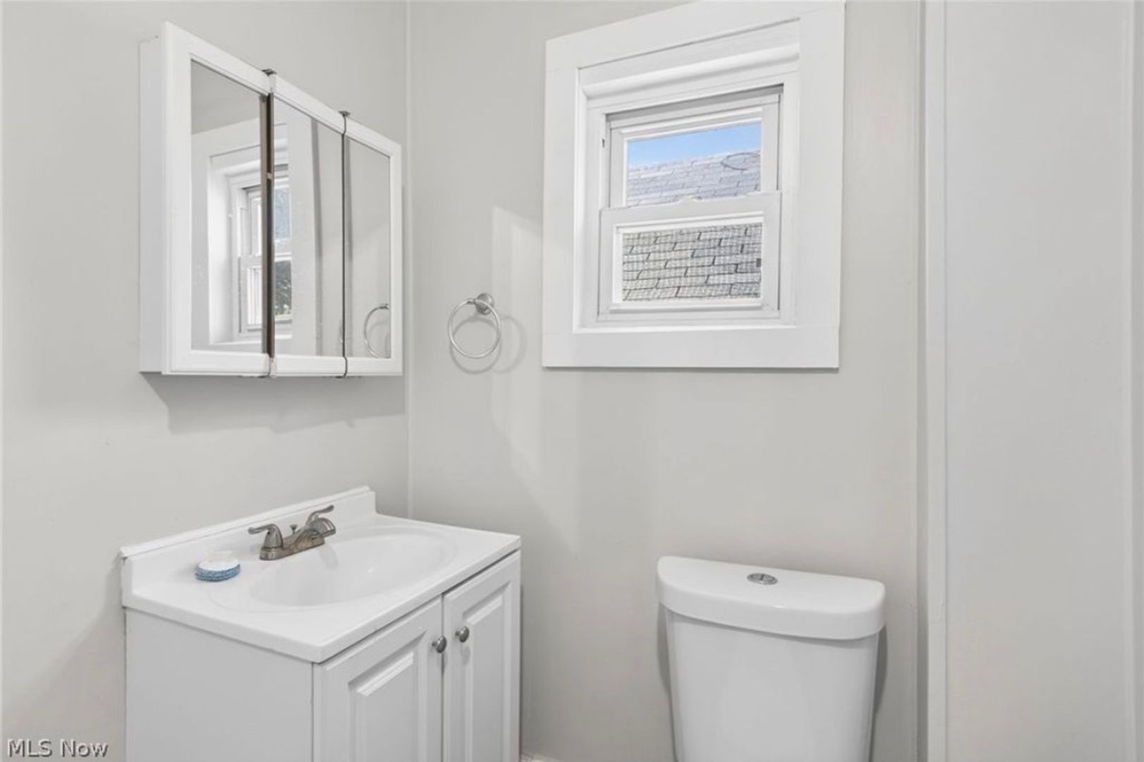2763 W 32nd St unit Unit UP – photo 2