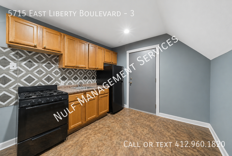 5715 E Liberty Blvd – photo 2