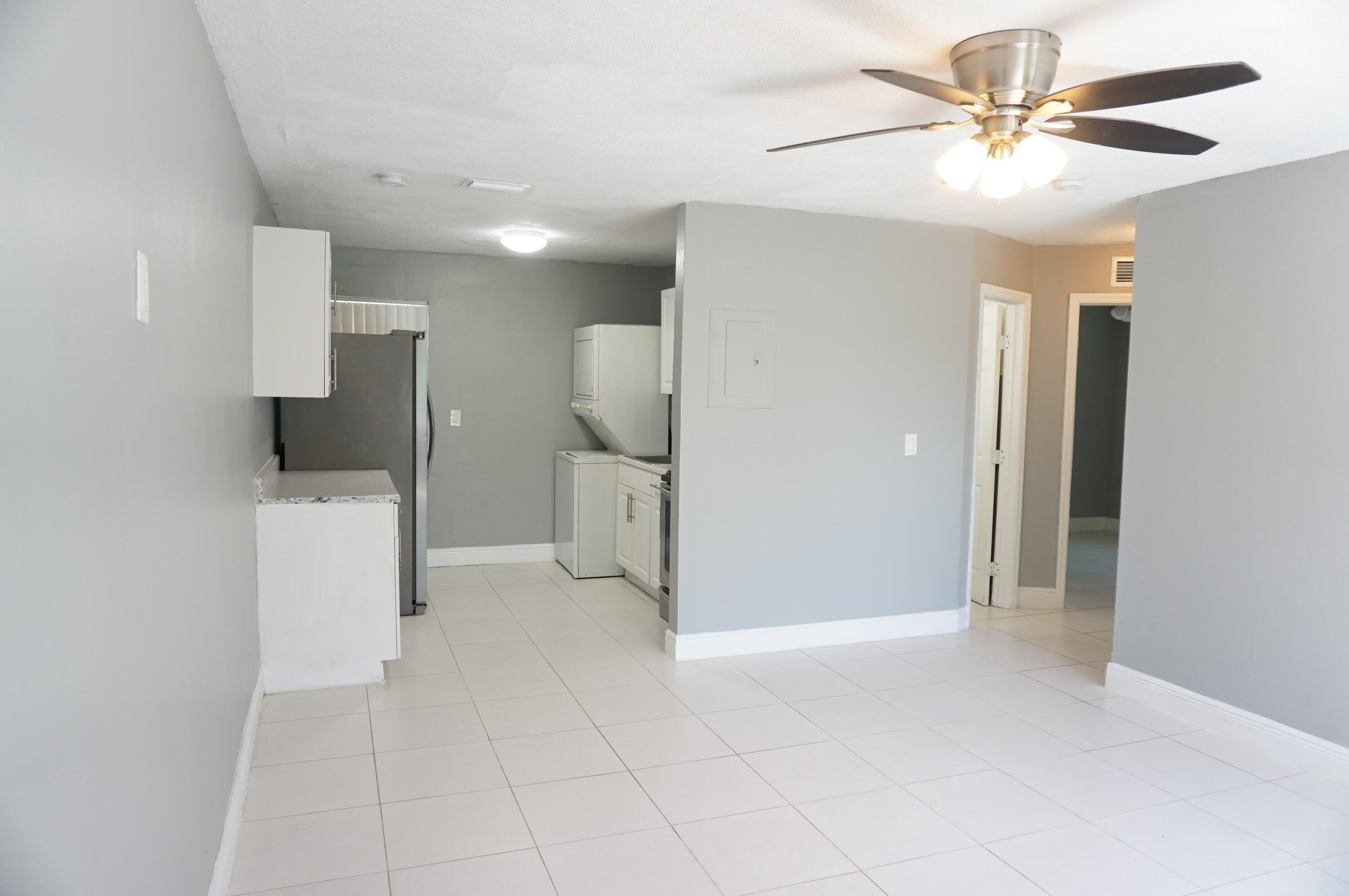 1456 W 29th St unit 1 – photo 5