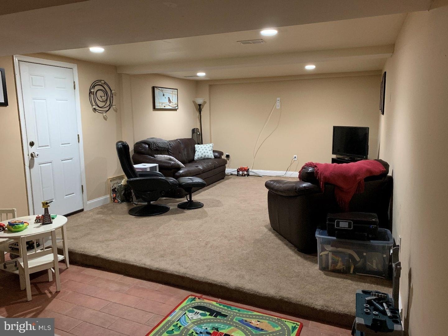 555 Chestnut St #REAR – photo 2