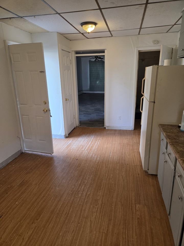 526 Park St – photo 1