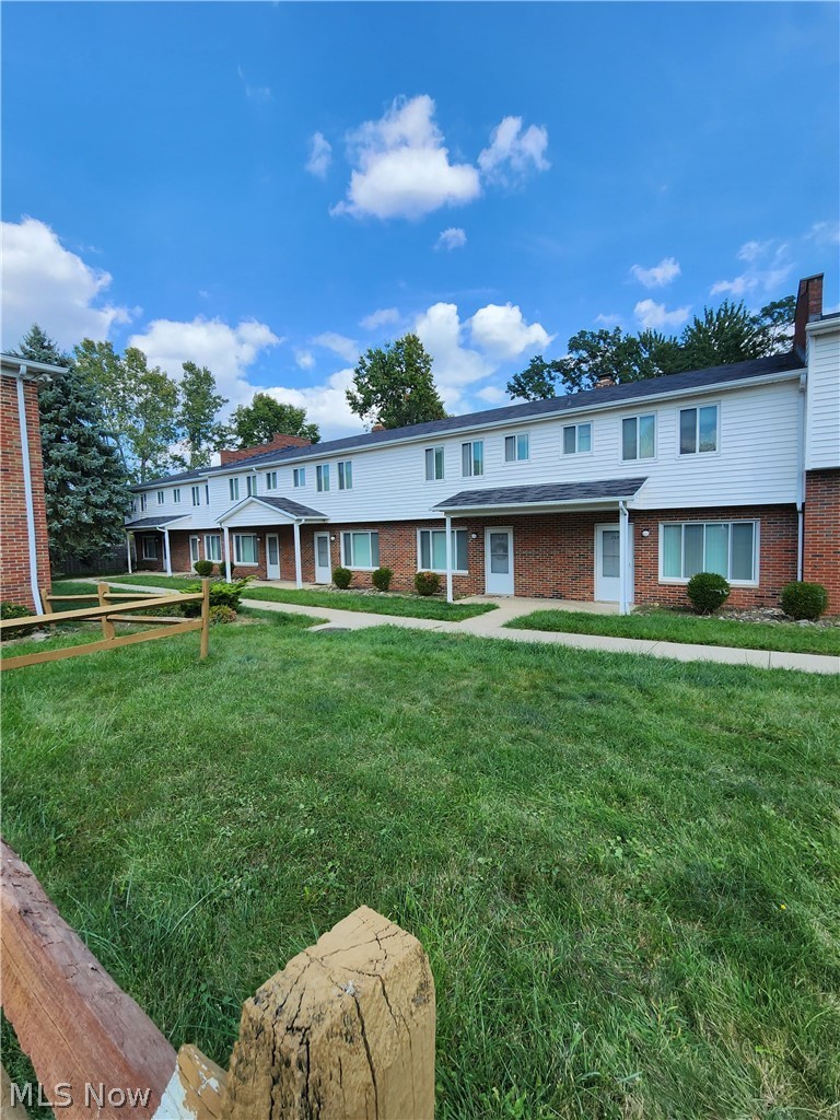 111 E Sprague Rd – photo 1