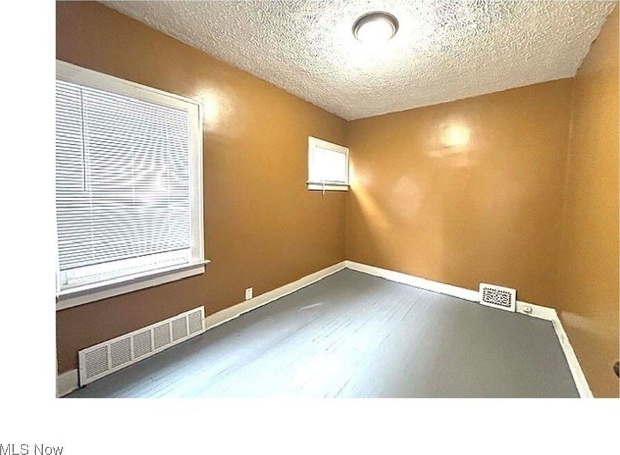 13436 Hartford Rd – photo 5