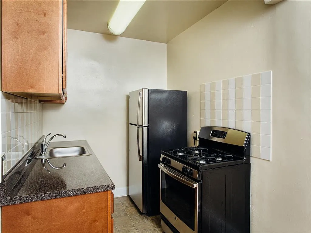 2801 Pennsylvania – photo 3