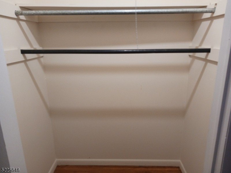 48 Gates Ave #C2 – photo 4