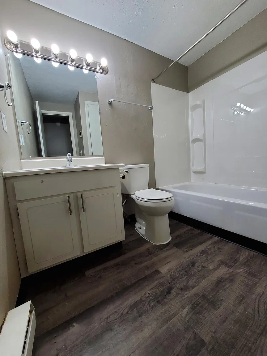 Sycamore Apartments – photo 4