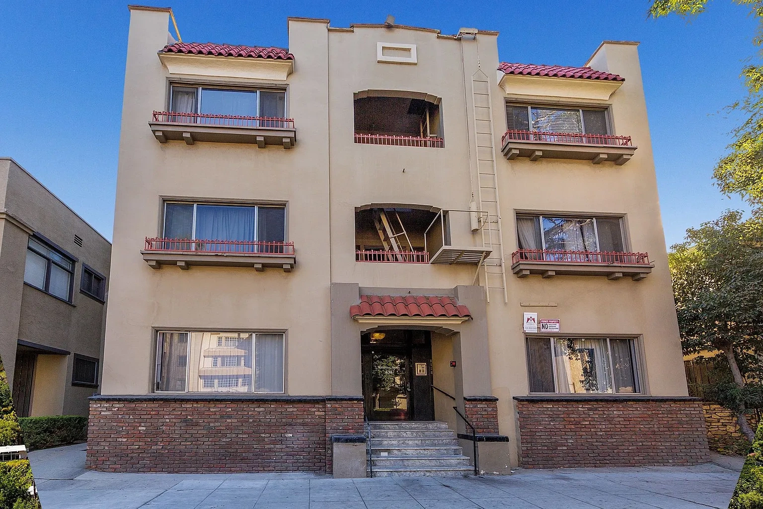 636 Chestnut Avenue – photo 1