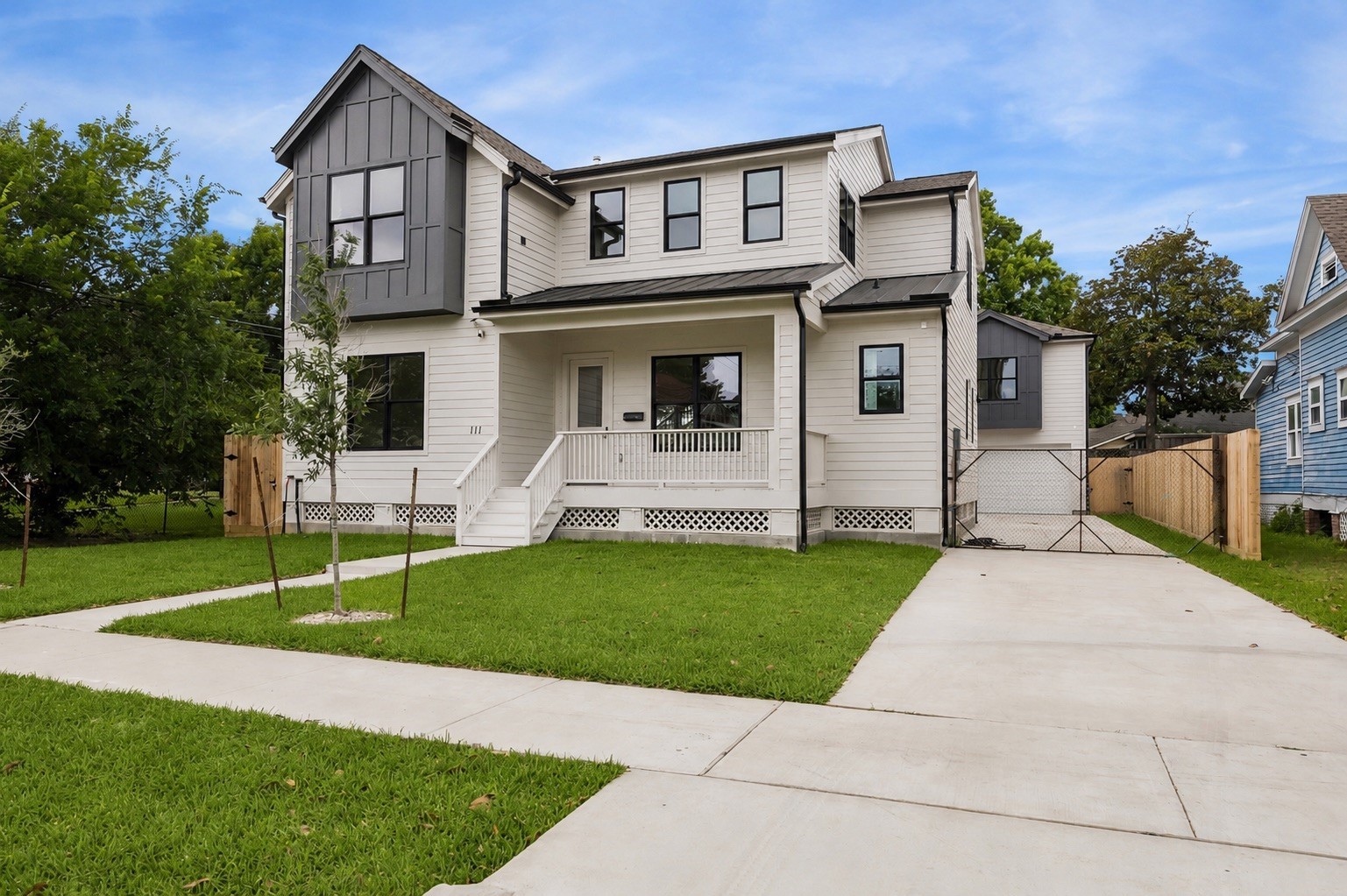 111 E 18th St – photo 2