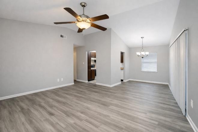 11511 Grove Ln – photo 4