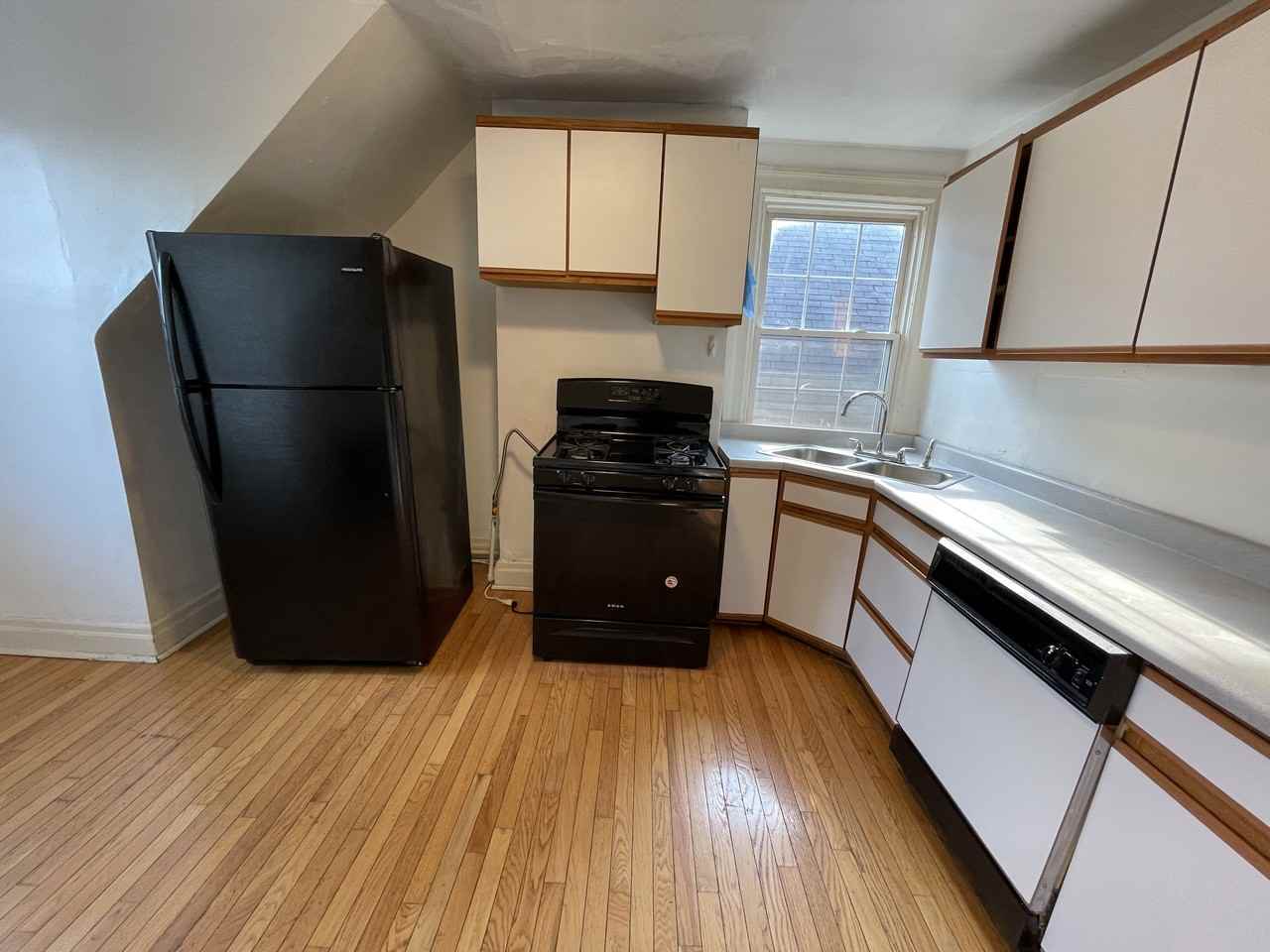 5706 Darlington Rd unit 3rdFL – photo 1