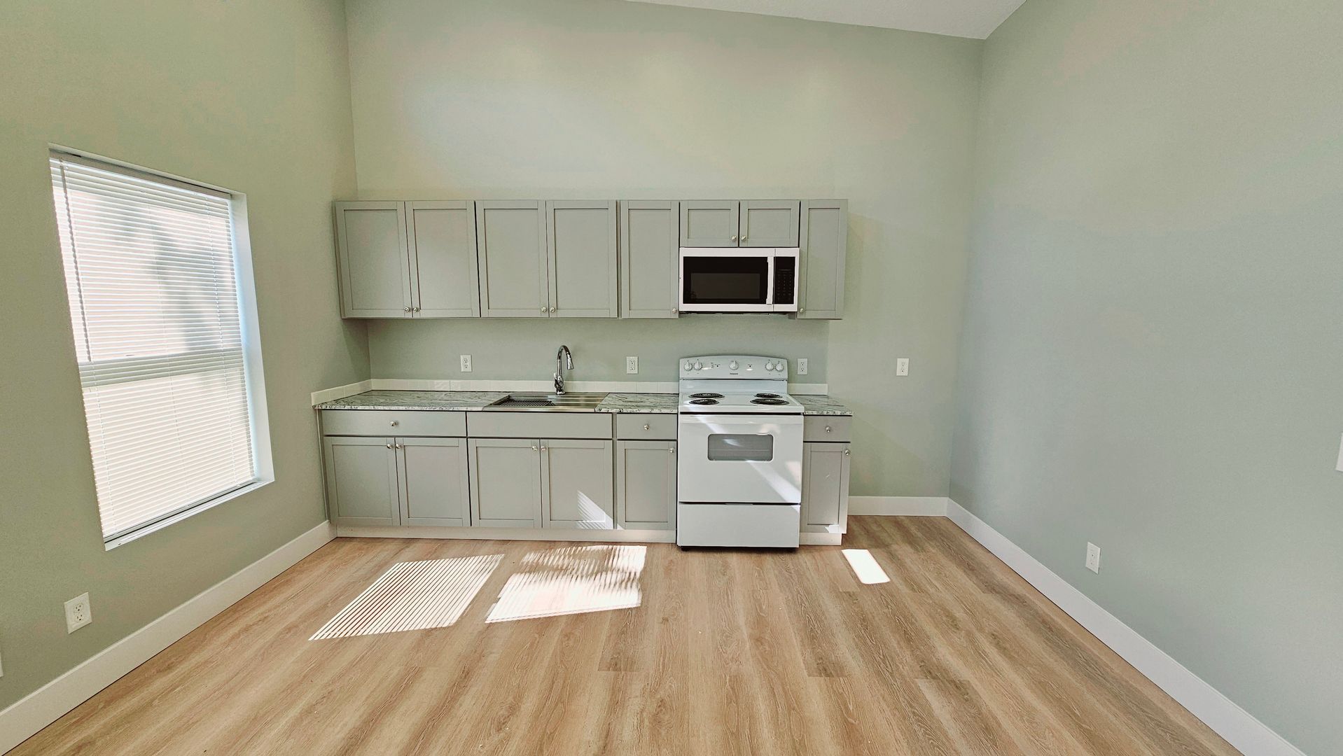 301 W 4th St unit 309 W 4th St – photo 2