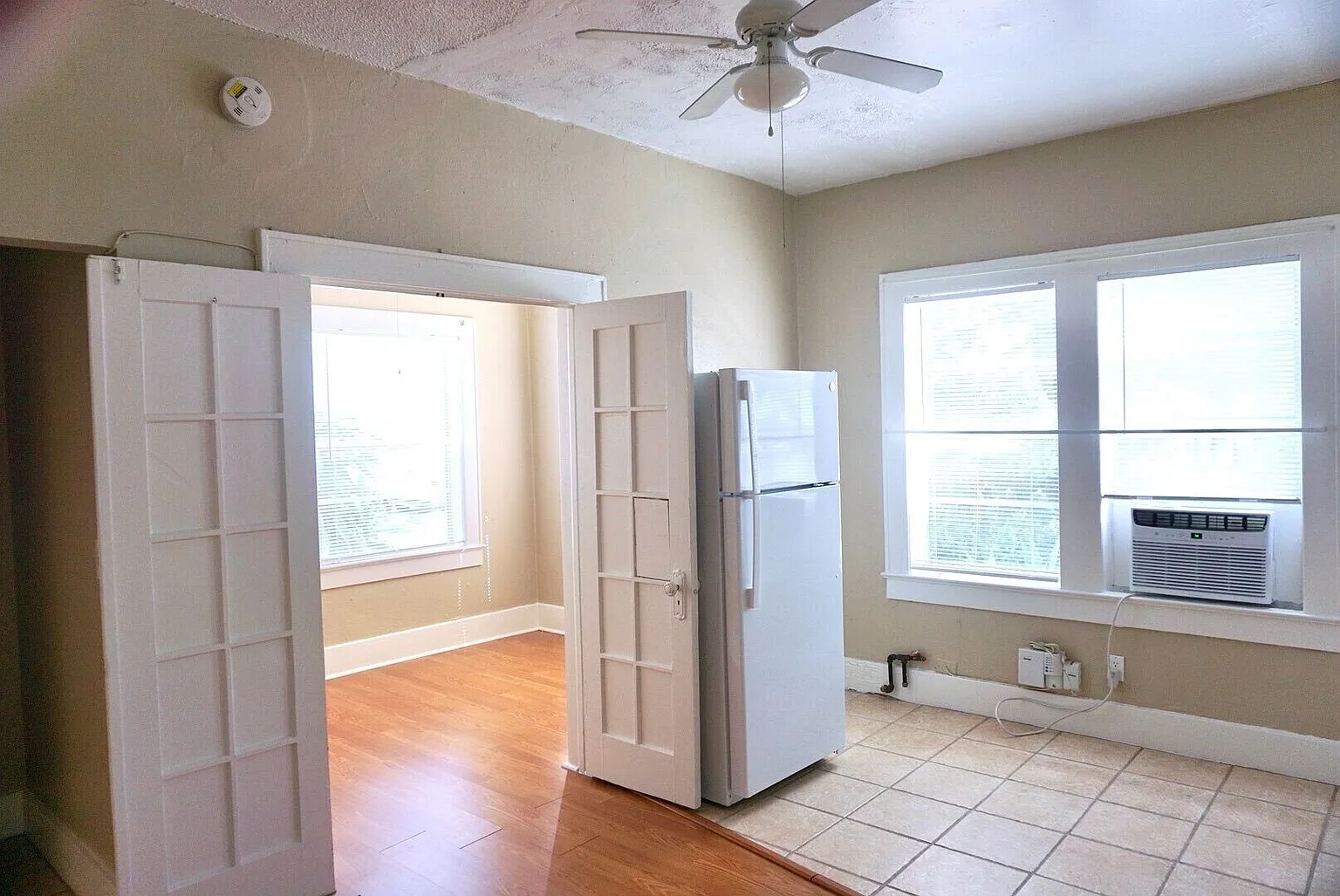 Apache Trail Apartments – photo 4