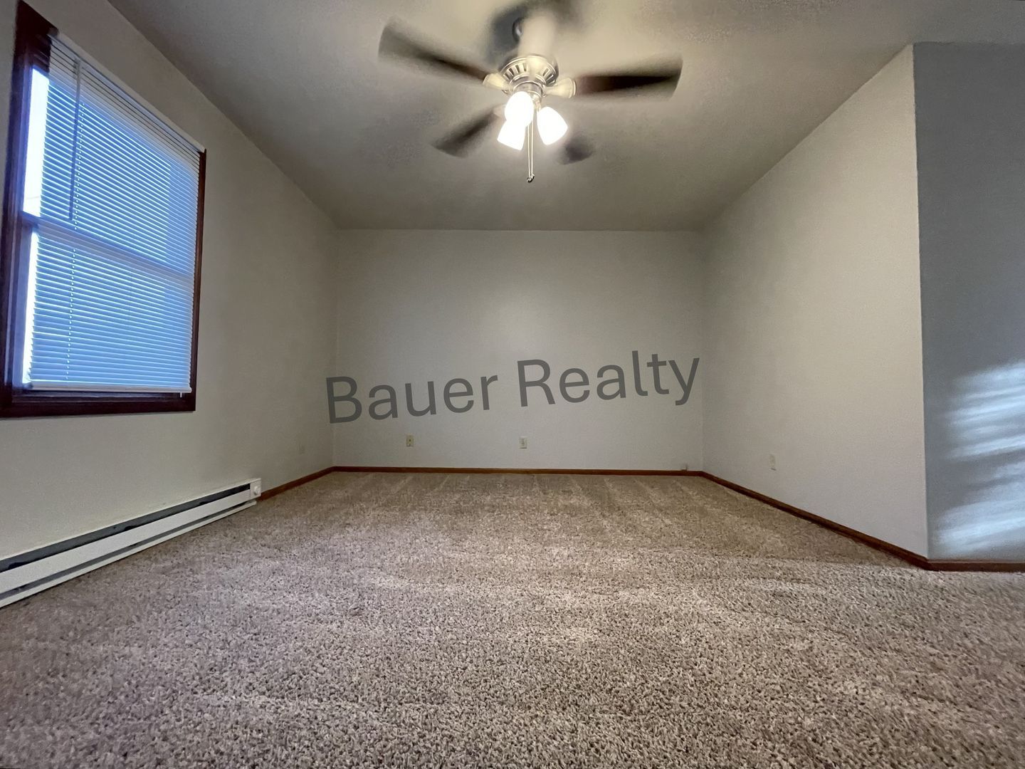 87 New St unit Apt #A – photo 3