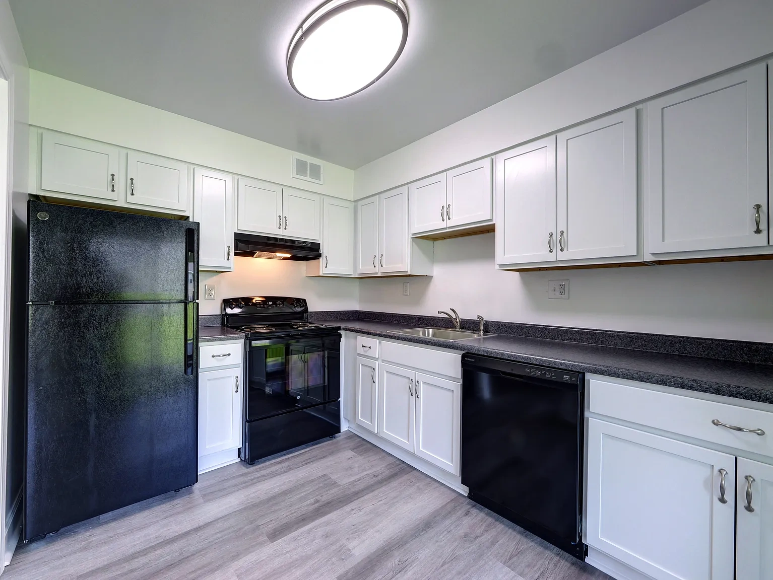 Colonie East Apartments – photo 4