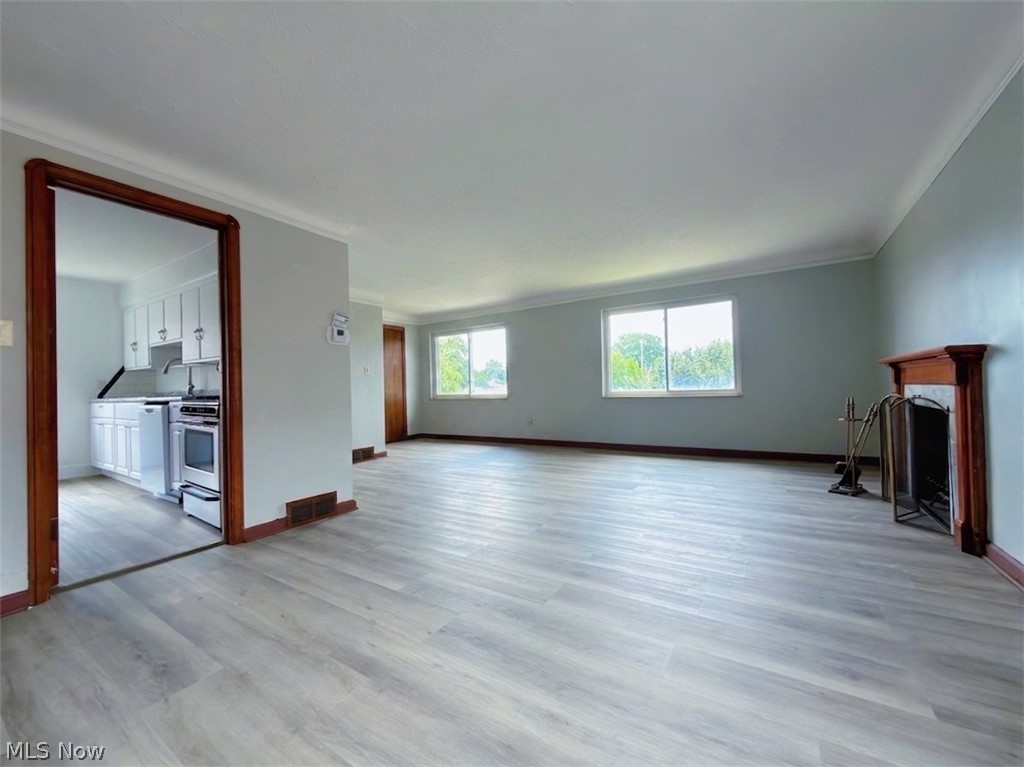 14330 Lakewood Heights Blvd unit UP – photo 5