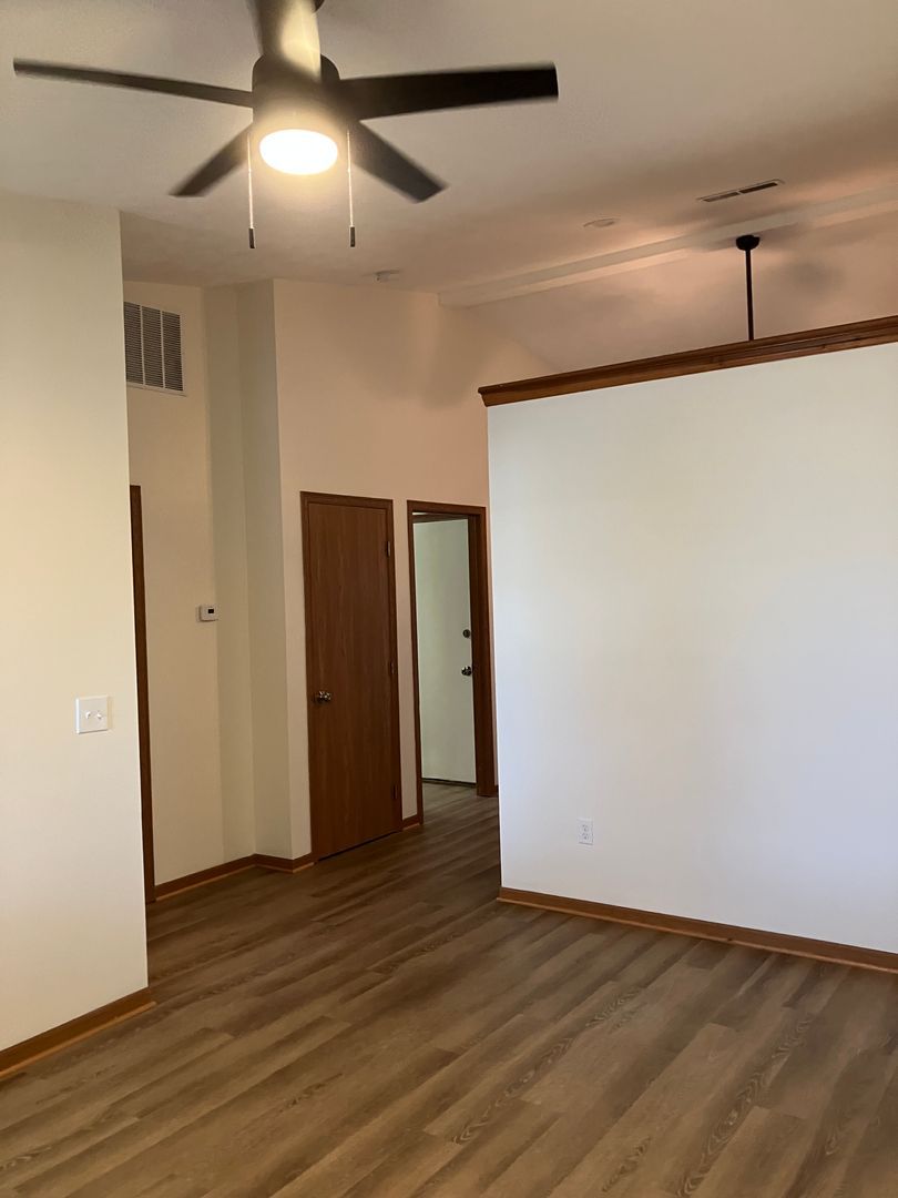 1565 Wayne St unit 1565-C Wayne St – photo 3