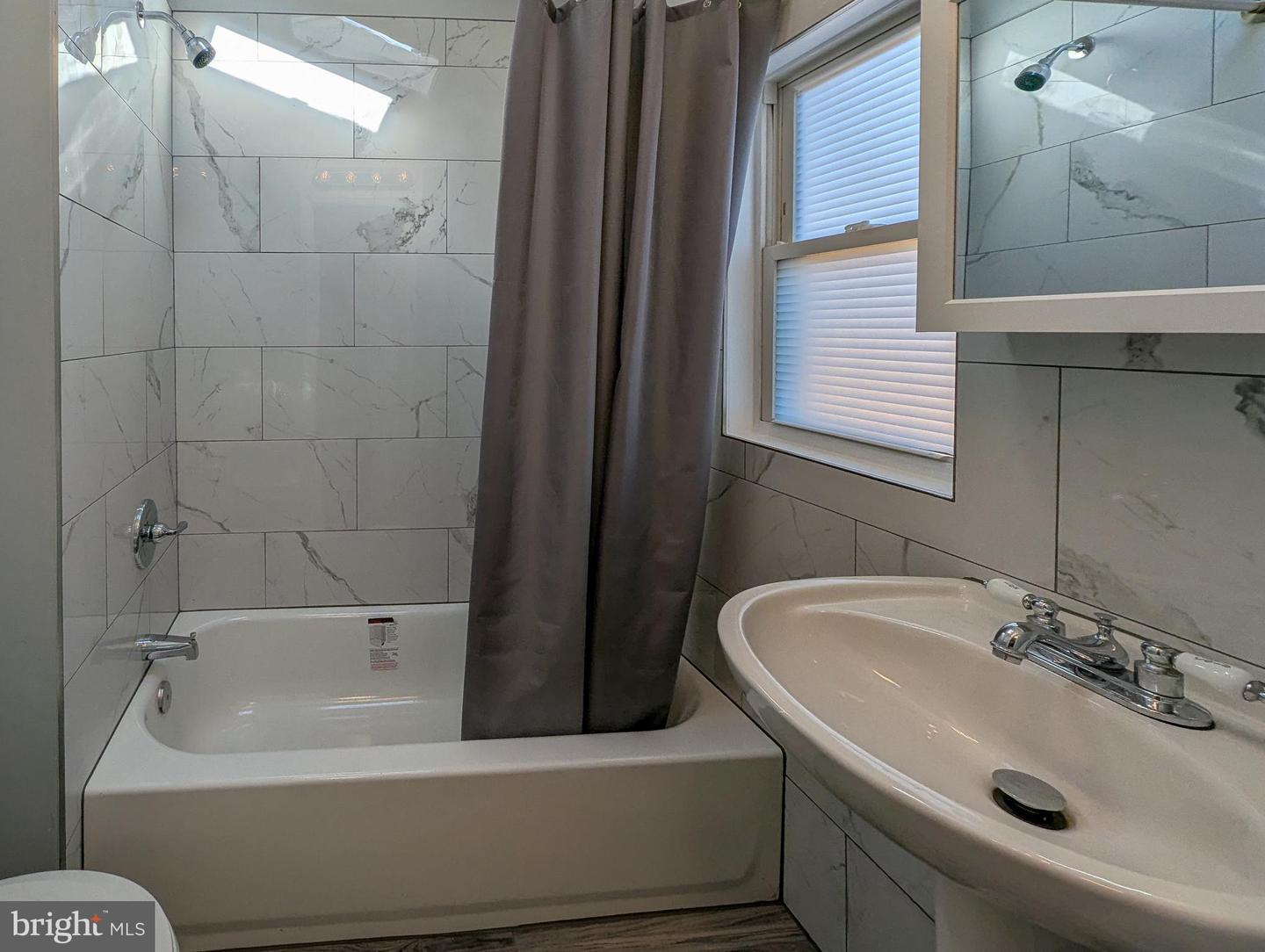 447 Beaver St – photo 4