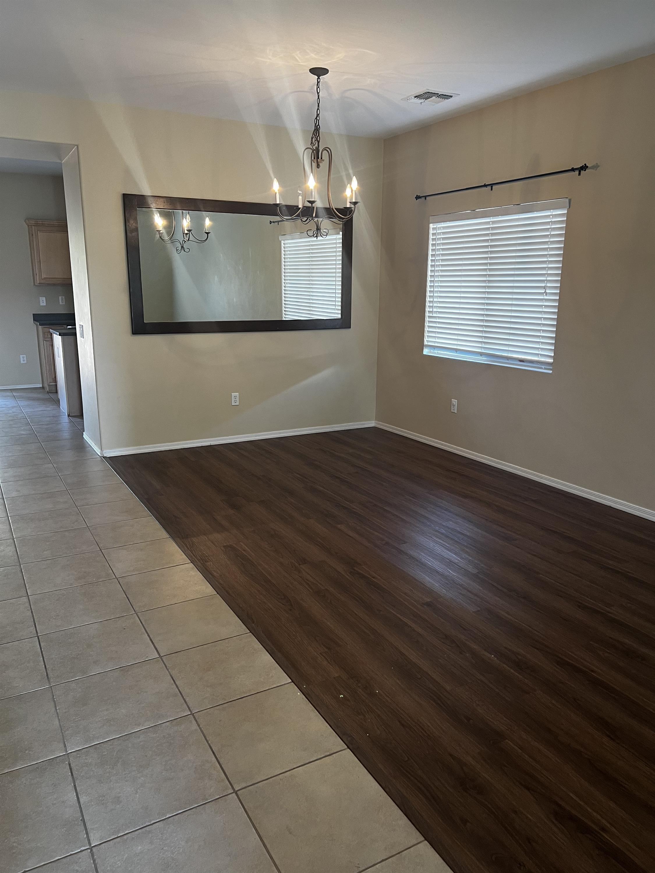 768 West Calle Valenciana – photo 5