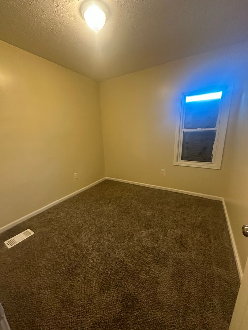 1005 E 130th St unit DN – photo 4