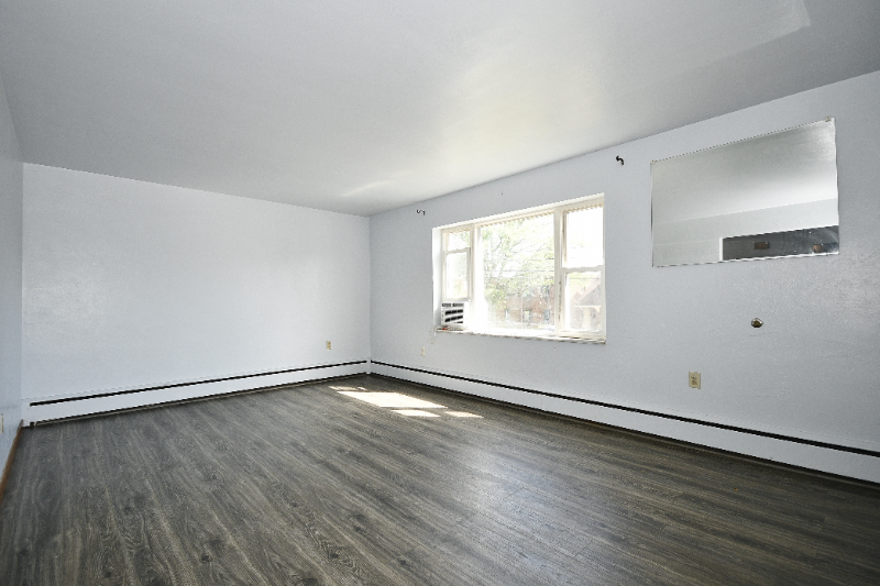 2236 Brownsville Rd – photo 2