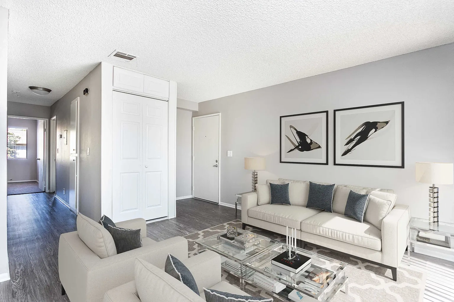 Sierra Vista Apartments – photo 2