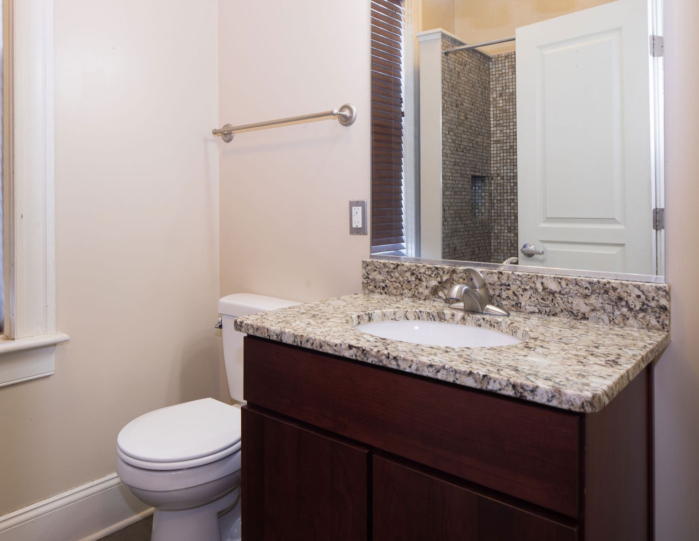 411 N Adams St unit 8 – photo 4
