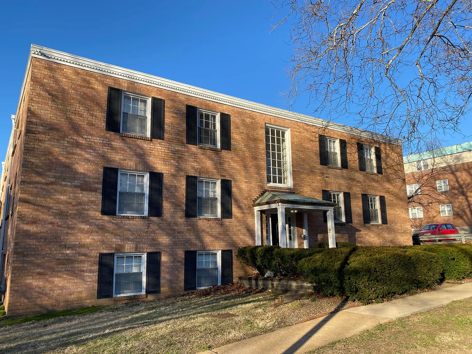 7323 Hoover Ave – photo 2
