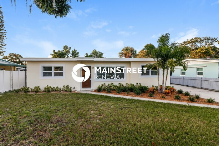 723 Sunset Dr – photo 1