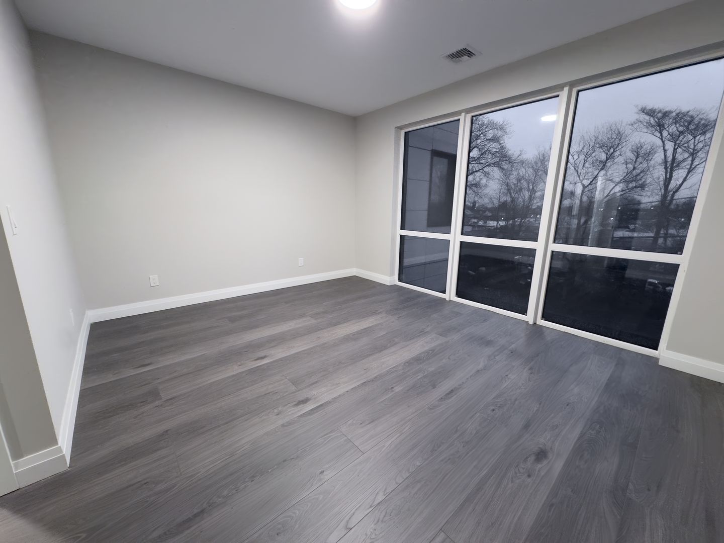 101 Searing Ave unit Apt 512 – photo 2