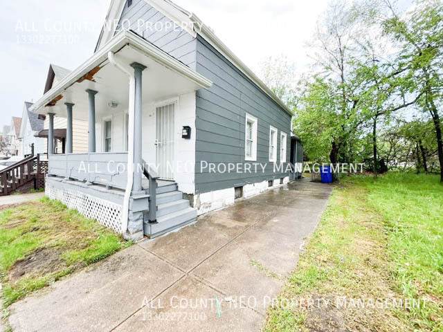 6518 Rogers Ave – photo 2