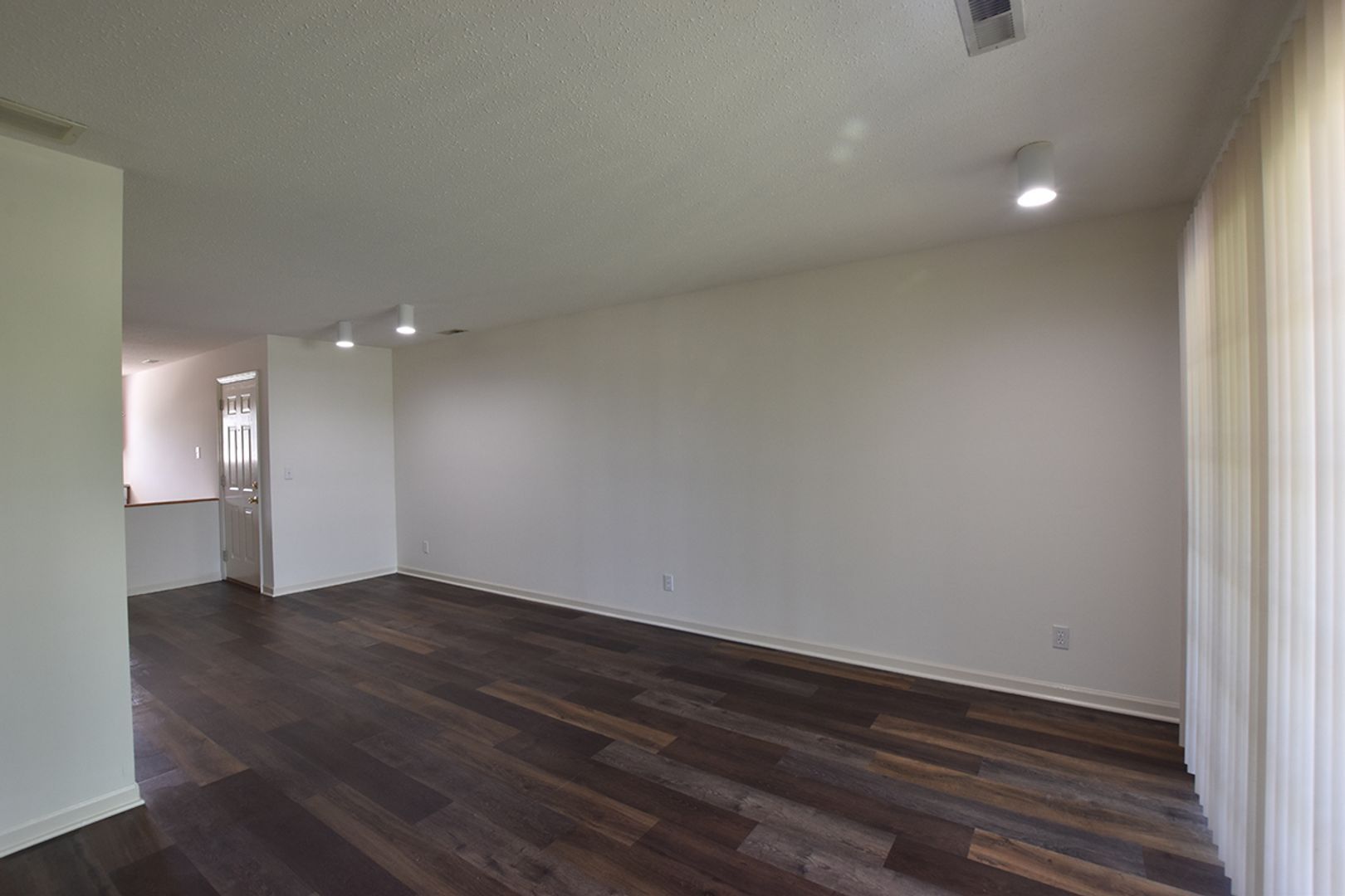 301 Curtis Rd unit 301-7-106 – photo 3