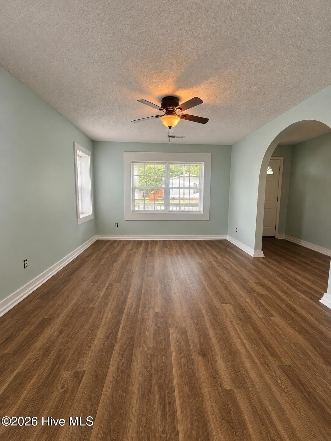 1303 King St – photo 2