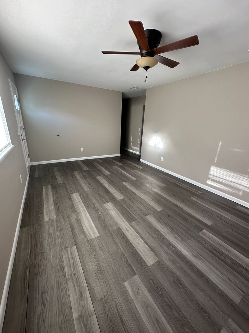 318 Wallington Rd – photo 3