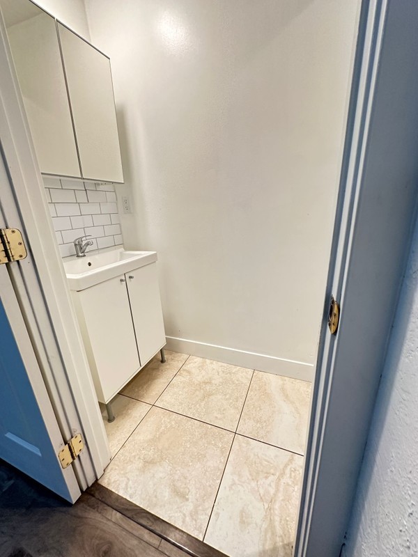 1880 Myers Ln – photo 5
