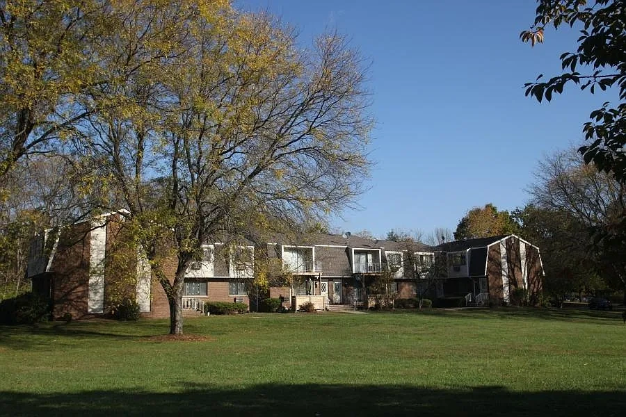Carlton Village – photo 3