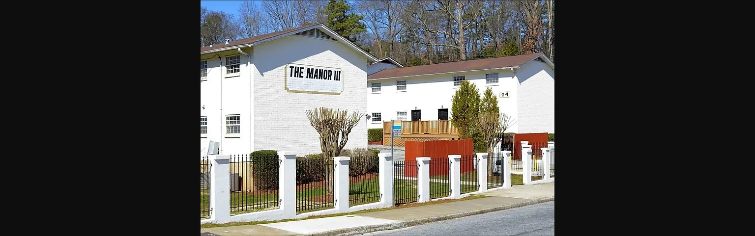 Manor III Apartments – photo 3
