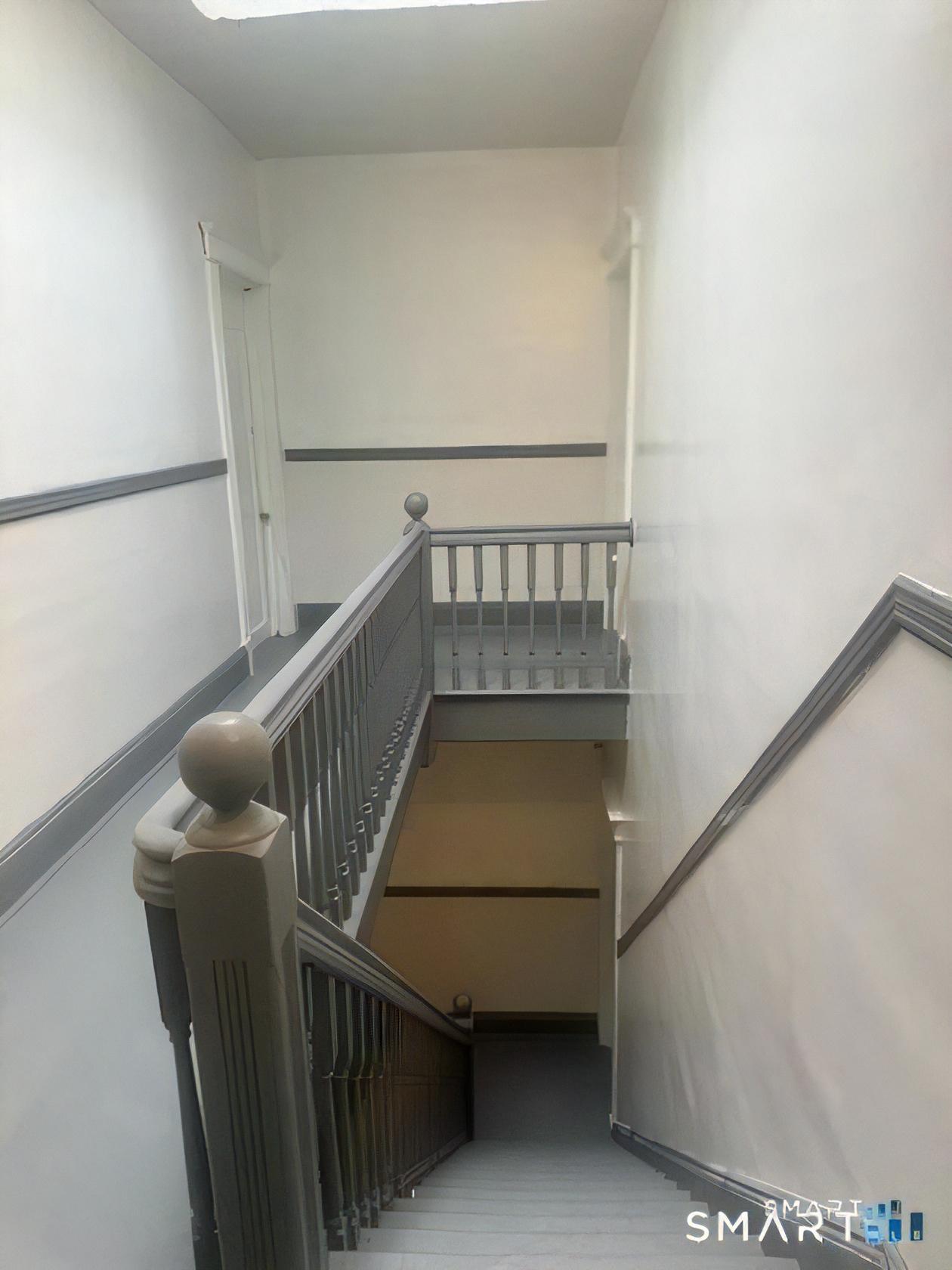 46 Bond St unit #3 – photo 4