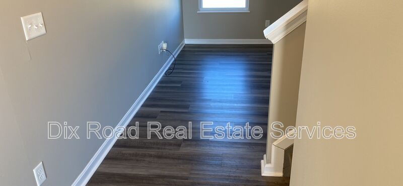 806 Prescot Cir – photo 5
