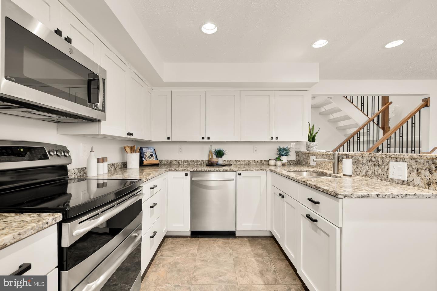 6003 Chicory Pl – photo 3