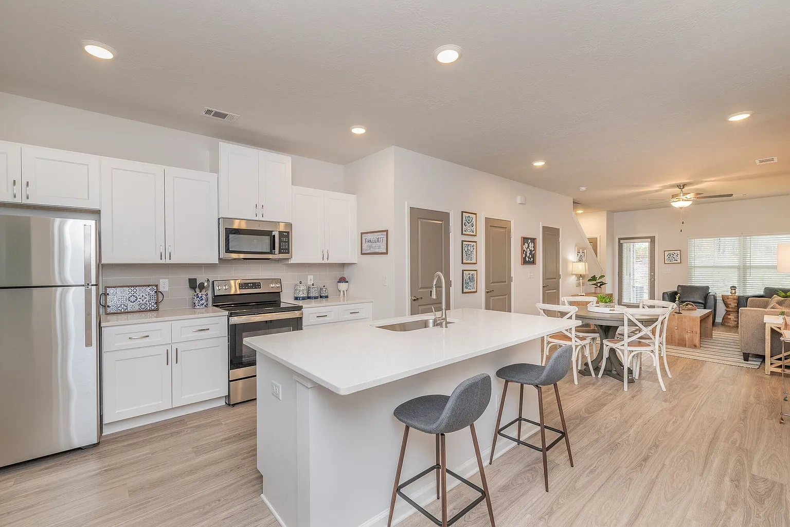 West Park Townhomes – photo 2