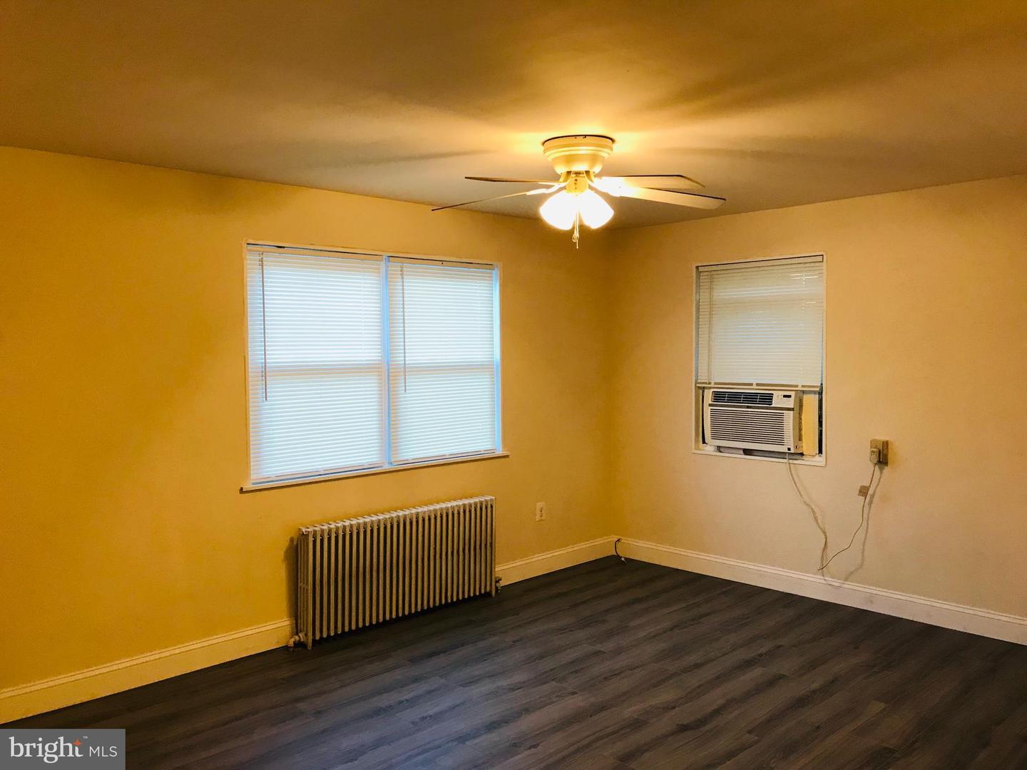 8809 Plymouth St unit 3 – photo 4