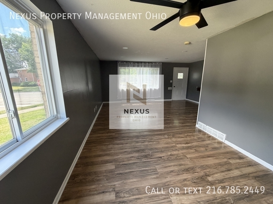 9406 Independence Blvd – photo 5