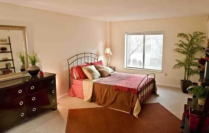 Davenport Apartments – photo 3