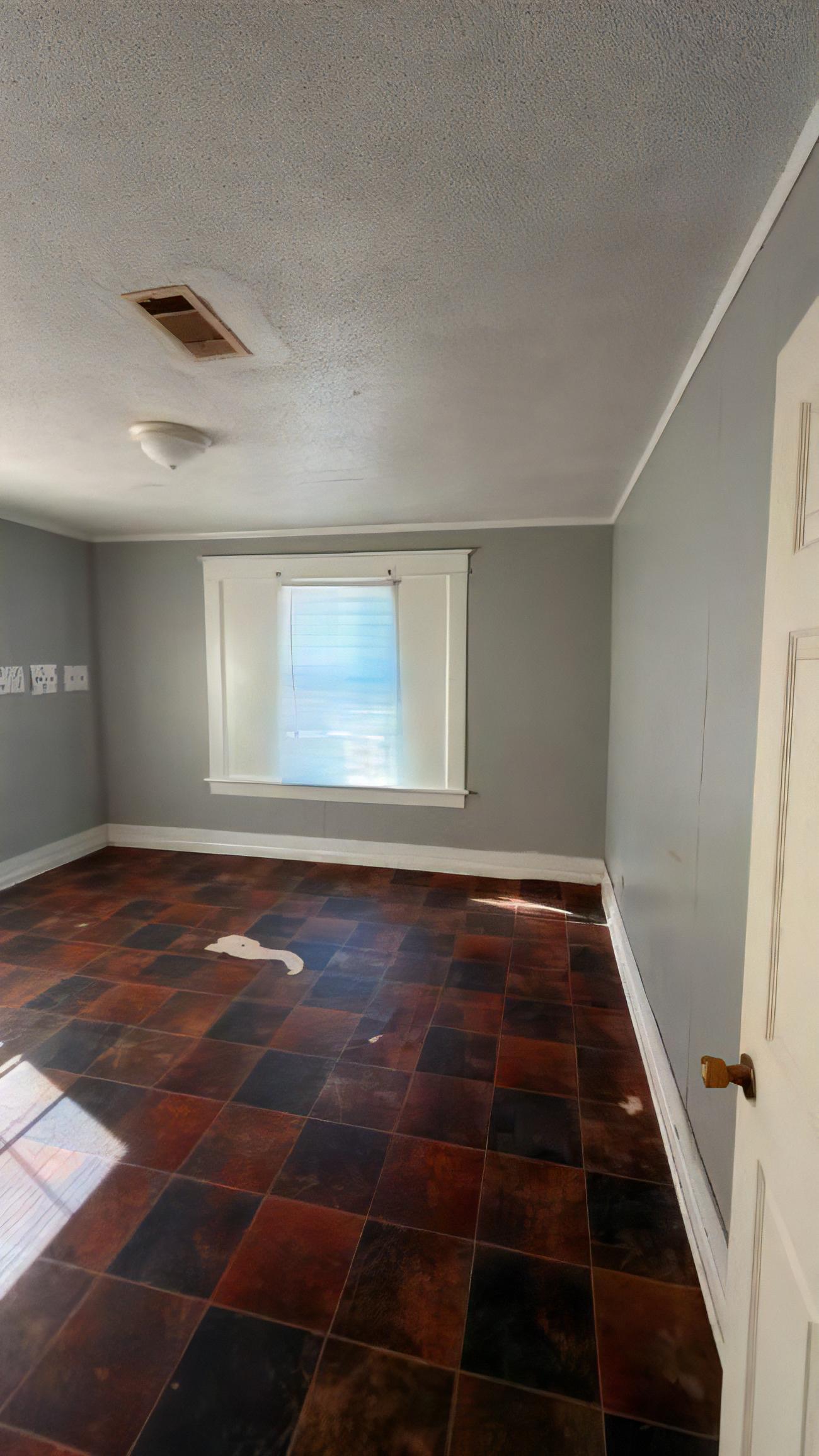 619 S Linden St – photo 4