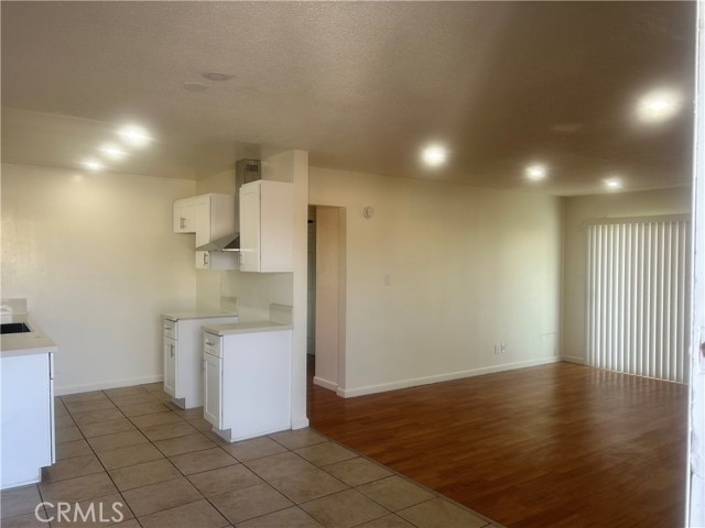 737 E 5th St – photo 5